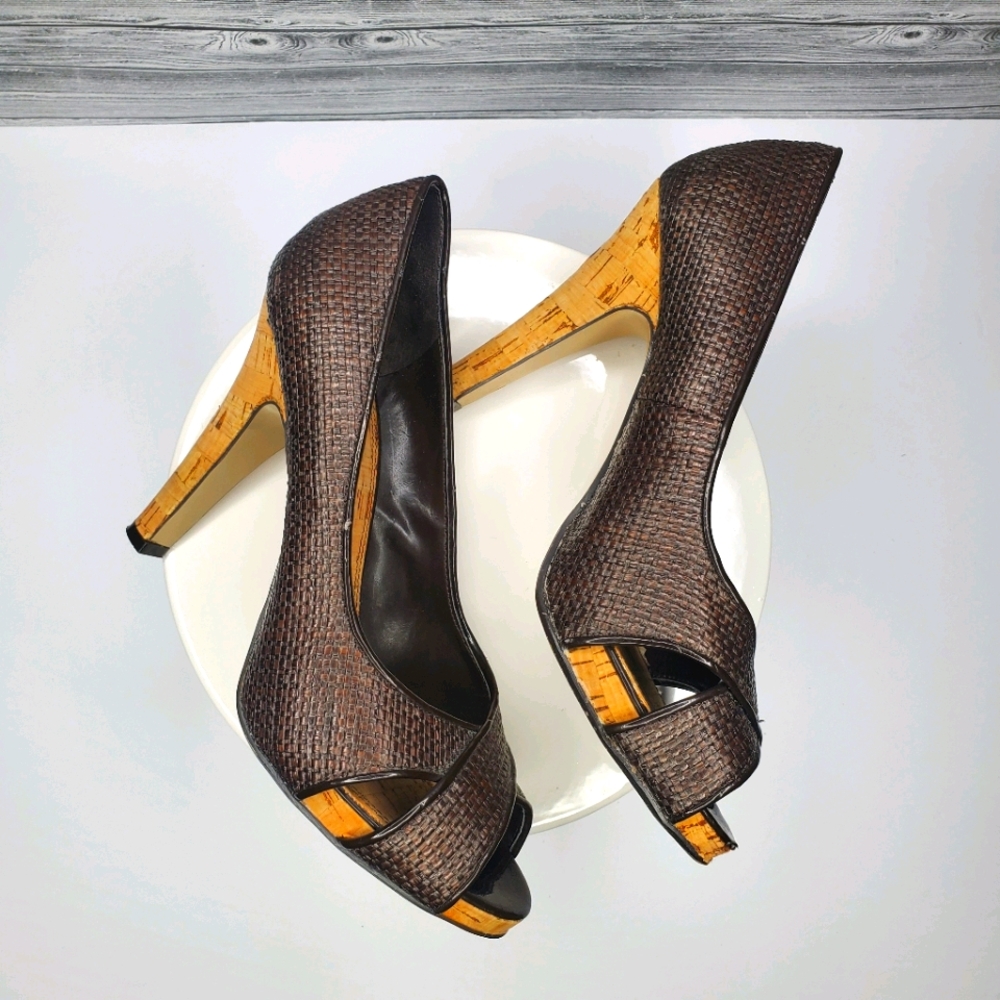 Nine West Woven Peeptoe Shoes Size 7.5